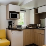 Exemple séjour cuisine Mobil-Home Privilège 4 Chambres - camping Hérault en bord de mer