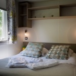 Exemple chambre lit double Mobil-Home XXL2 - camping Hérault en bord de mer